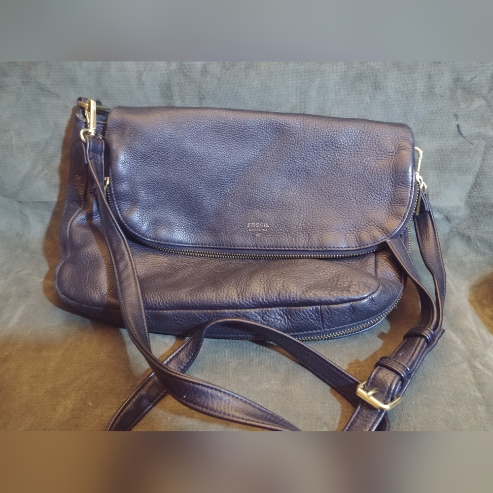 Fossil Black Leather Shoulder Bag